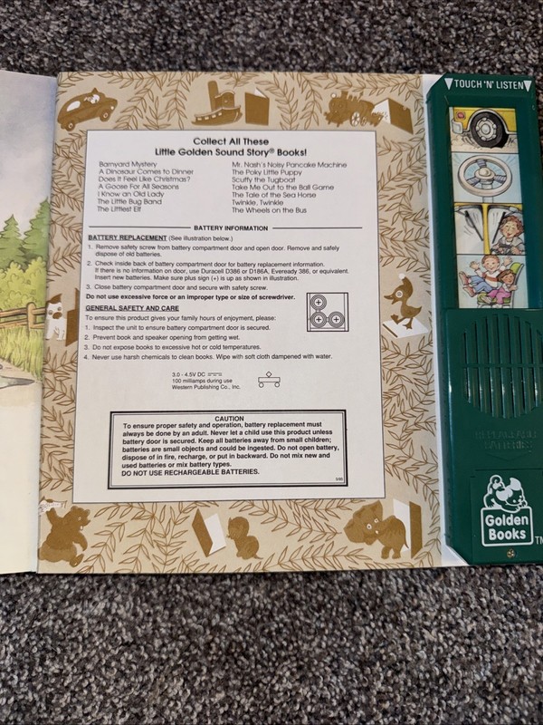 Vintage 1993 “The Wheels on the Bus” (A Golden Sight and Sound Book) Works! gallery