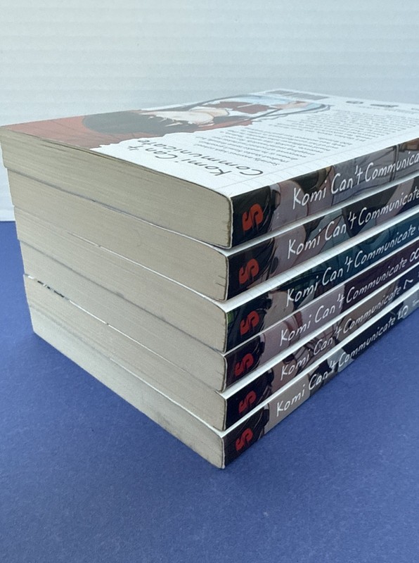 Lot 6 ~ PB Books ~ KOMI CAN'T COMMUNICATE ~ Manga ~English ~ #5, 7, 8, 9, 10, 11 gallery