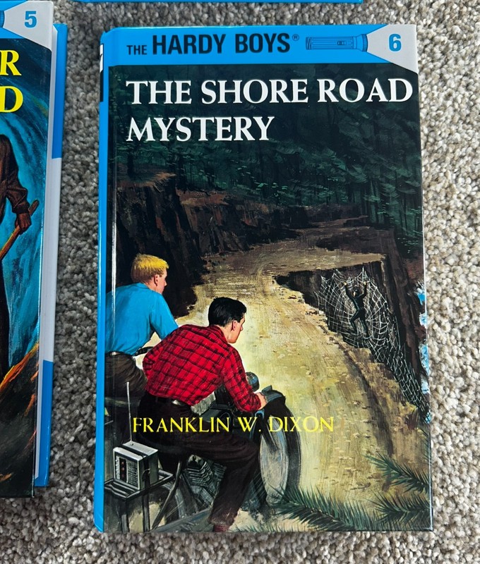 The Hardy Boys Starter Set With Sleeve Hardcover Books 1-6 - Very Nice Set! gallery