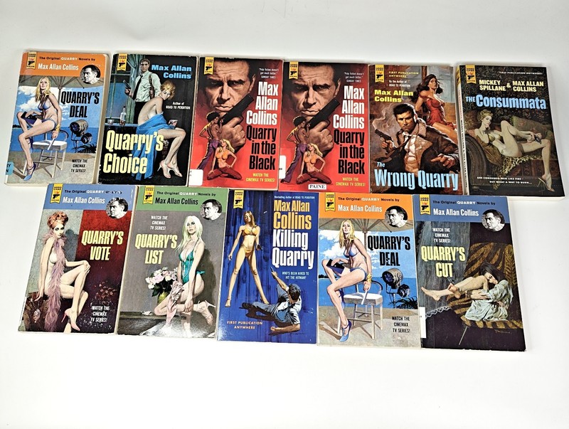 Hard Case Crime Lot of 29 Hard Boiled Noir Action Mystery Thriller Pulp Novels gallery