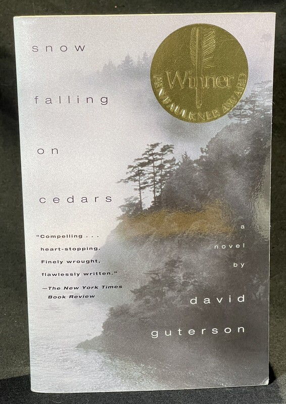Snow Falling on Cedars By David Guterson Suspense Beachread Paperback 1995