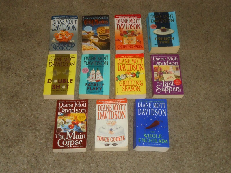 Lot 11 Goldy Schulz Mystery PB Novels Diane Mott Davidson with Recipes