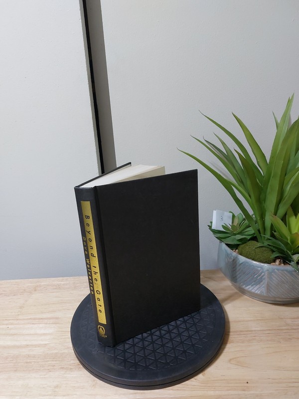 Beyond the Gate by Dave Wolverton, 1st edition, 1995 Tor Books, Hardcover