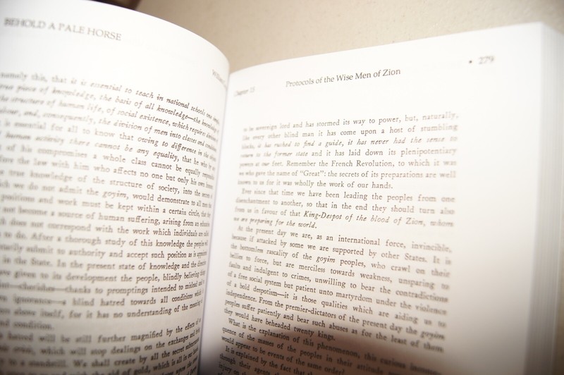 Behold a Pale Horse William Cooper 1991 500p Unrevised Protocols of Z Trilateral gallery