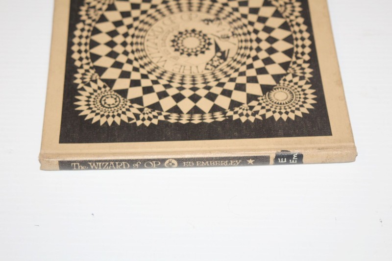 The Wizard of Op - Ed Emberley 1975 1st ED Optical Illusion Art Hardcover book gallery