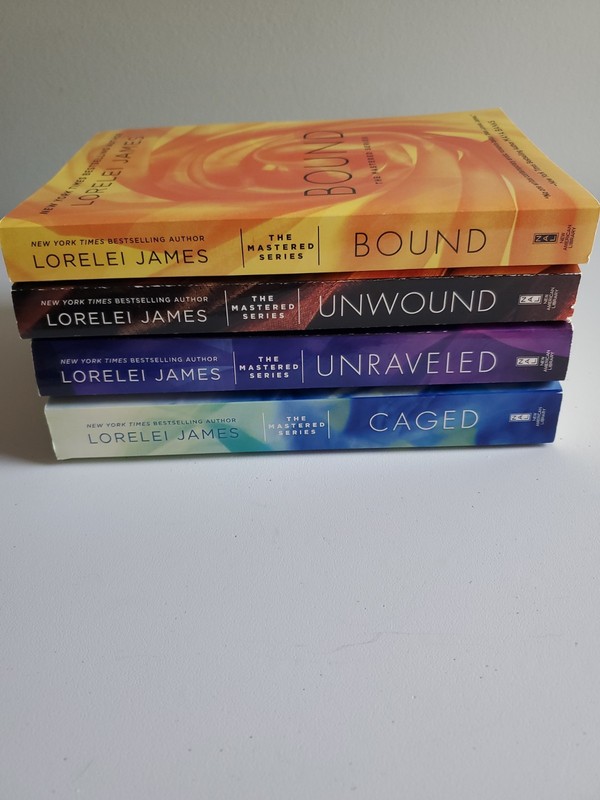 MASTERED SERIES COMPLETE SET OF 4 PB LORELEI JAMES gallery