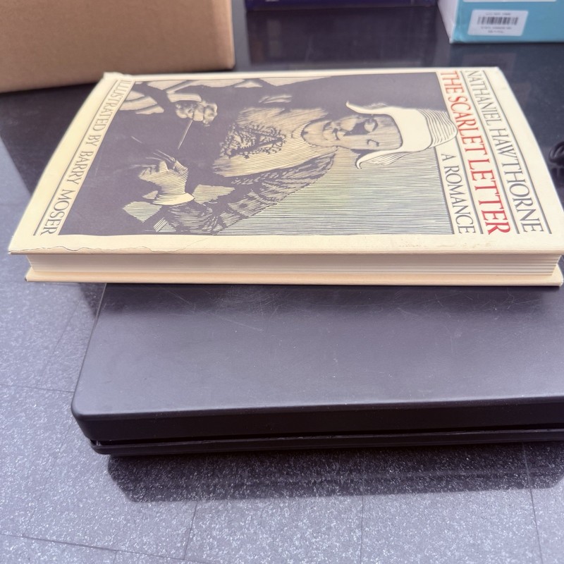 The Scarlet Letter Nathaniel Hawthorne (1986, HC) Illustrated by Barry Moser 1st gallery