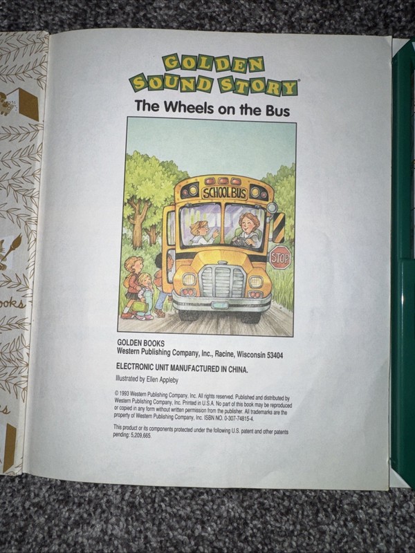 Vintage 1993 “The Wheels on the Bus” (A Golden Sight and Sound Book) Works! gallery